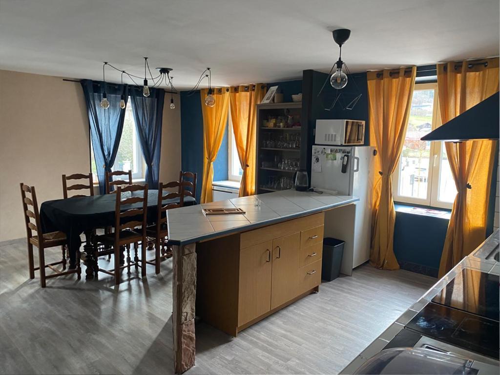 8 Personnes Le Calice * Saint-Maurice-sur-Moselle